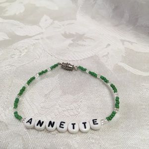 ANNETTE 7” personalized beaded name bracelet-NEW